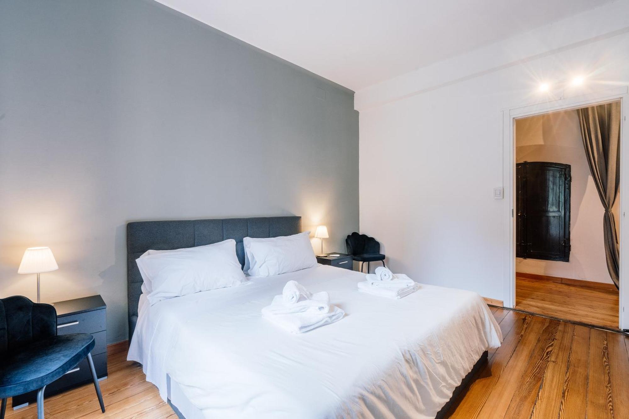 Indipendenza Mansion City Centre Болоня Екстериор снимка
