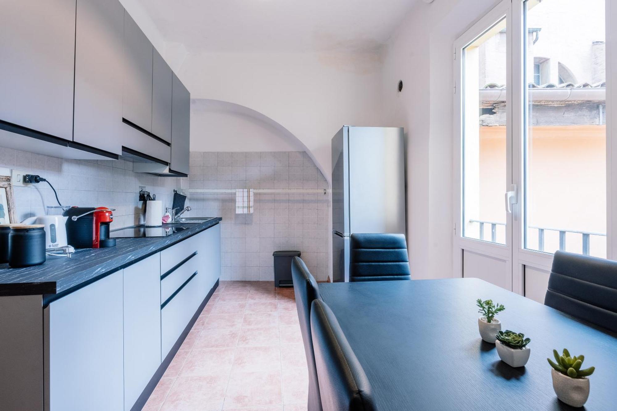 Indipendenza Mansion City Centre Болоня Екстериор снимка